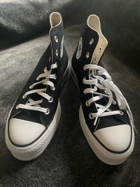 NEW Converse Black and White High-Top Athletic Sneakers